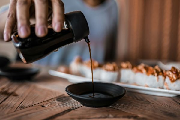 Maîtrisez l'umami avec les produits kikkoman : astuces essentielles