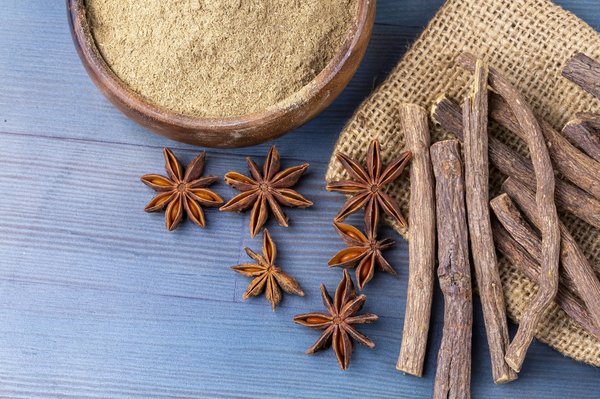 Bâton de réglisse : tout savoir sur ce produit aux multiples bienfaits